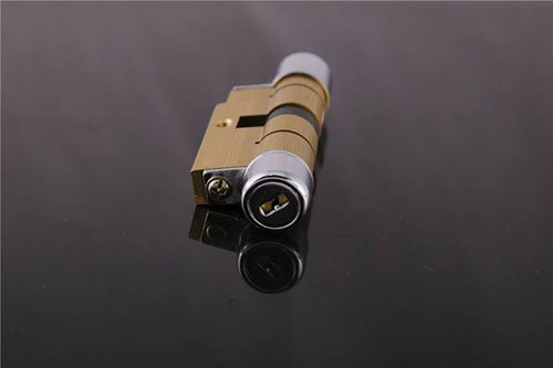 仲巴24小时上门开锁公司